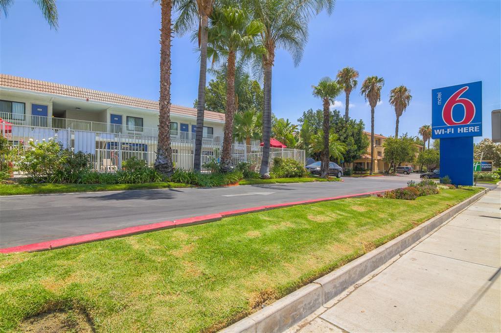 6-simi Valley, Ca 2*